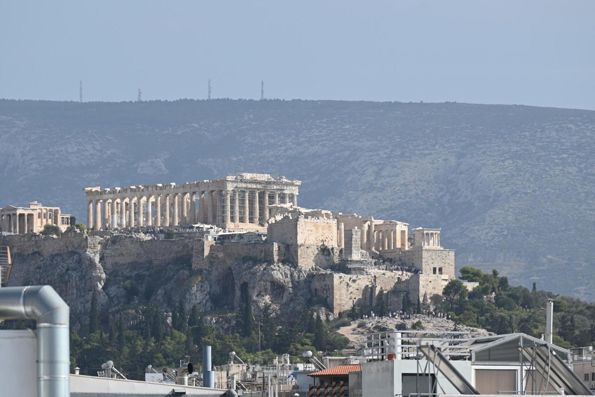 Athens Genesis Luxury Suites Экстерьер фото